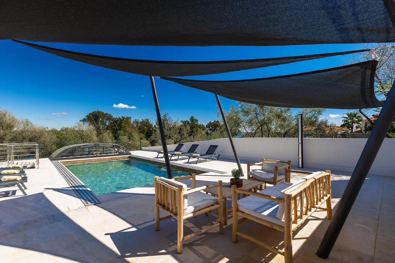 Villa Luxusvilla In Kroatien Mit Pool Und Meerblick Ravni